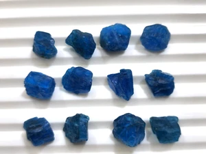 55 Crt Natural Raw Blue Color Neon Apatite Rough Loose Gemstone For Jewelry - Picture 1 of 6