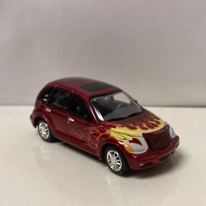 2002 02 Chrysler PT Cruiser Collectible 1/64 Scale Diecast Diorama Model - Picture 1 of 4