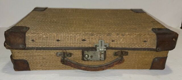 20th Century Revelation Expanding Leather Suitcase, 1920s for sale