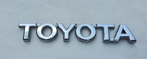 "Toyota" Emblem Symbol Sign Insignia Logo Nameplate Letters Oem Factory Genuine - Picture 1 of 4