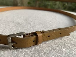 Furla Gürtel Damen groß genarbtes italienisches Leder Italien hellbraun schmal silberne Schnalle - Bild 1 von 15