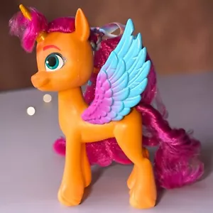 Peinados de juguete My Little Pony: Make Your Mark Sunny Starscout 6 pulgadas #25 - Imagen 1 de 10