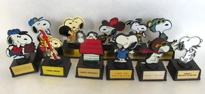 Vintage Aviva Snoopy Peanuts Trophy Figurines Lot 11 1958-1970's - Picture 1 of 10