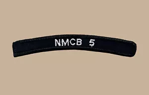US Navy Seabees NMCB-5 Naval Mobile Costruction Battalion UIM Rocker (16-21) - Foto 1 di 1
