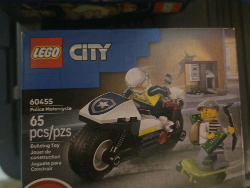 LEGO 60455 POLICÍA CIUDAD MOTOCICLETA PERSECUCIÓN Y MONOPATÍN LADRÓN FIGURA NUEVO SELLADO Foto 1 de 1