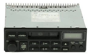 2002-2006 Kia Magentis AM FM Radio Receiver w Cassette Player Model 96140-3C101 - Picture 1 of 6
