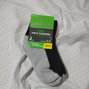 New Boys Size 1-7 Juncture 2 Pack Half Cushion Quarter Socks - Picture 1 of 2