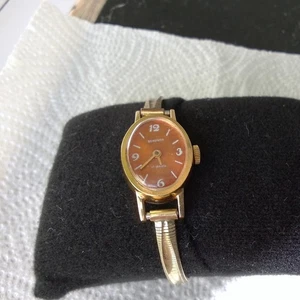 Ladies Sekonda USSR 17 Jewels Hand Wind Wristwatch. Working . See Description. - Picture 1 of 8