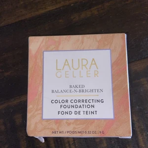 Laura Geller Baked Balance-N-Brighten Color Light Foundation Porcelain 0.32 oz - Picture 1 of 2