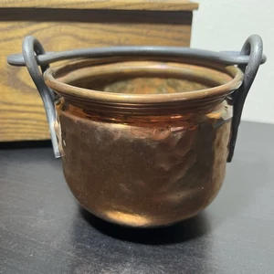 Dutch Copperware Copper Pot Iron Handle Hammered Cauldron Planter Decor Ireland - Picture 1 of 7