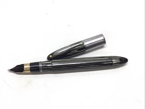 1940s Sheaffer Triumph 14K White Dot Fountain Pen - Picture 1 of 11