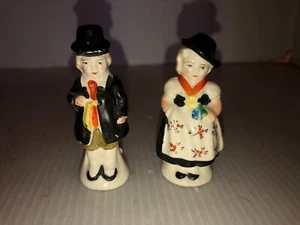 Cute Vintage Small Porcelain Man and Woman Salt & Pepper Shakers Japan 2 3/4" T - Picture 1 of 6