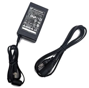 Weihai 12V 5A 60W Power Switching Threaded Barrel Adapter - Model HAS060123-EE - Picture 1 of 4