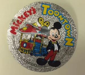 WDW 50TH - RARE Vintage Disney World MICKEYS Toontown XLG GLITTER Sticker DECAL. - Bild 1 von 2