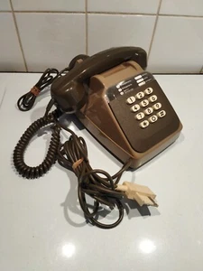Téléphone Fixe Vintage À Touches Socotel S63 1983 Bel État Semble Fonctionner - Photo 1/8