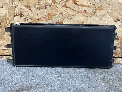 MERCEDES E300 W213 17-19 OEM CENTER DASH INFO RADIO DISPLAY SCREEN MONITOR 93K - Image 1 of 4