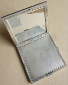 Poudrier argent massif silver powder box Vers 1930 Art Deco 177,5 g - Picture 1 of 4