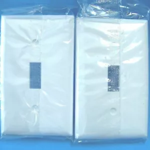 K181H Lotto 2 Legrand Plastica Bianca Parete Interruttore Singolo Piastra Toggle 2,75"x4,5" Nuovi - Foto 1 di 3