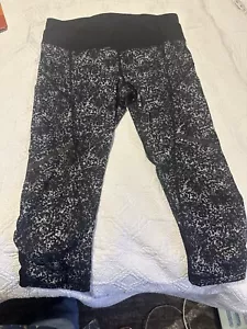Lululemon Hop To It Crop Full On Luxtreme taglia 6 strada rocciosa sabbia dune ground - Foto 1 di 16