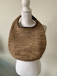 Tommy Bahama 90% Raffia Woven Purse - Picture 1 of 11