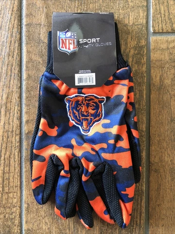 NFL Forever Camo Logo Tailgate Party Adult Sports Chicago Bears Utility Gloves Cover