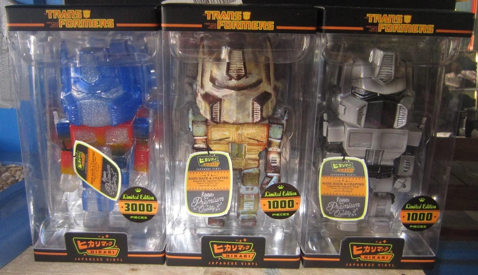 FUNKO HIKARI TRANSFORMERS OPTIMUS PRIME LE 3000 and 1000 Glitter VINYL & Gray  - Image 1 of 1