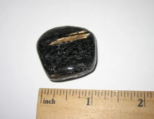 1,2" SELTENER GETROMMELT POLIERTER ECHTER AUTHENTISCHER NUUMMIT STEIN GRÖNLAND 22,4g - Bild 1 von 17