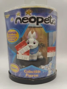 Neopets Collectible Figurine Cybunny - Picture 1 of 8