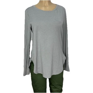 Layer 8 Gray Thumb Hole Athletic Tee Shirt Womens Size M Casual Top Long Sleeves - Picture 1 of 15