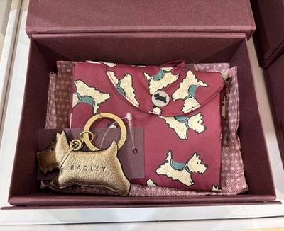 Brand New Radley Gift Set - Cascading Dog Foldaway Bag & Double Trouble Keyring  - Image 1 of 4