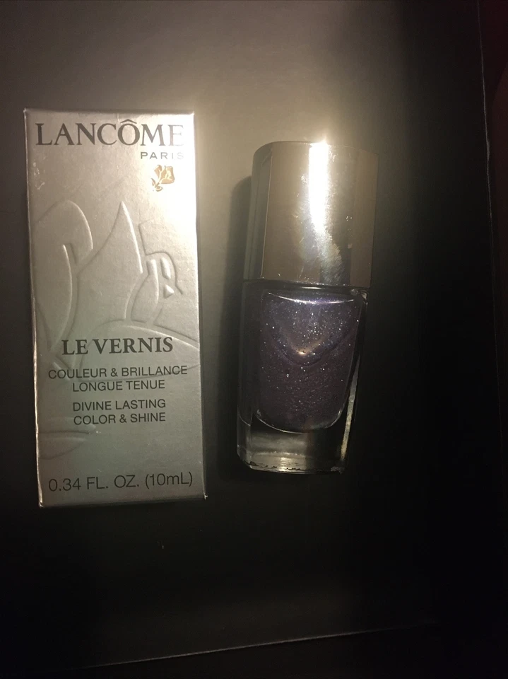 Lancome Le Vernis Divine Lasting Color Nail Polish # 22 0.21 Oz