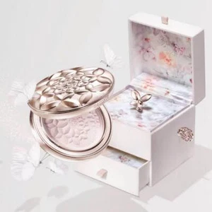 Cosme Decorte Marcel Wanders Collection Face Powder XIII Released on Dec. 2023 - Picture 1 of 3
