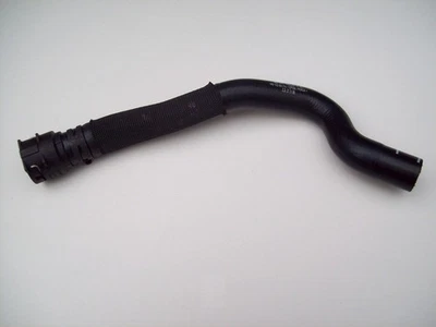 Manguera de refrigerante y acoplamiento originales Audi A3 8P 1K0122051FA 2008-2013 Foto 1 de 4