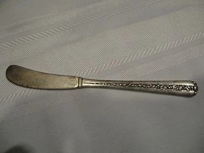 1 ESPALHADOR DE MANTEIGA - TOALHA - PRATA ESTERLINA ROSA RAMBLER 0,925 - MONO "B" NA PARTE DE TRÁS - Imagem 1 de 4