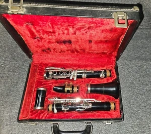 Wurlitzer soprano clarinet with case. USA. Very good condition. - Picture 1 of 13