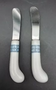 Butter/Soft Cheese Knives with Porcelain Handles lot of 2 - Picture 1 of 5