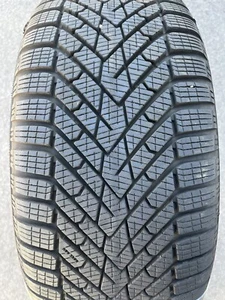 1x Winterreifen 235/55R17 99H - PIRELLI Winter Cinturato 2 - DOT 34/23 - 8mm - Bild 1 von 7