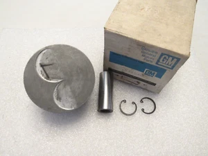 NOS 1977-78 Pontiac Olds Firebird Trans AM V8 403 Standard Bore Piston GM 556266 - Picture 1 of 10