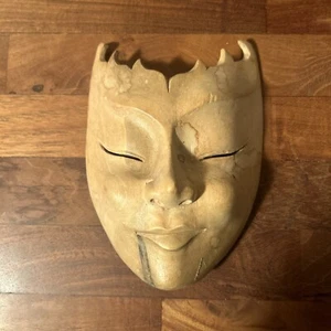 Decorative Wood Mask Hand Carved. (S3.8) - Bild 1 von 5
