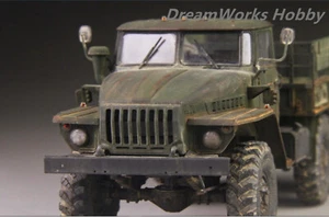  Camión militar ruso URAL-4320 6x6 construido 1/35 ganador del premio + PE   - Imagen 1 de 23