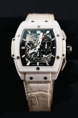 Hublot - Spirit of Big Bang - White 601.HX.0173.LR (2016) - Image 1 of 4