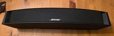 Altavoz de canal central Bose VCS-10 en negro Foto 1 de 3