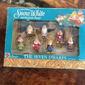Vtg Disney & Mattel Snow White and the Seven Dwarfs: Dwarfs Figures No. 5184 NIB - Picture 1 of 7