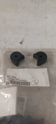 AM GENERAL TOPE DE CARRO DE GOMA, MV-1 PT020253 Foto 1 de 2