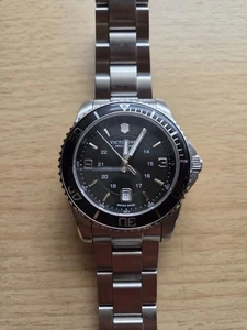 Victorinox Swiss Army Herrenuhr Stahl, Blaues Ziffernblatt - Bild 1 von 3