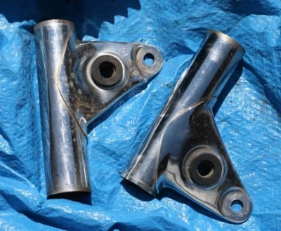 Kawasaki KZ 400 1974 OEM soporte de faros //envío gratuito // Foto 1 de 2