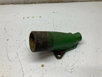 L5 John Deere LA Tractor Upper Radiator Inlet Pipe L4575t - Image 1 of 4