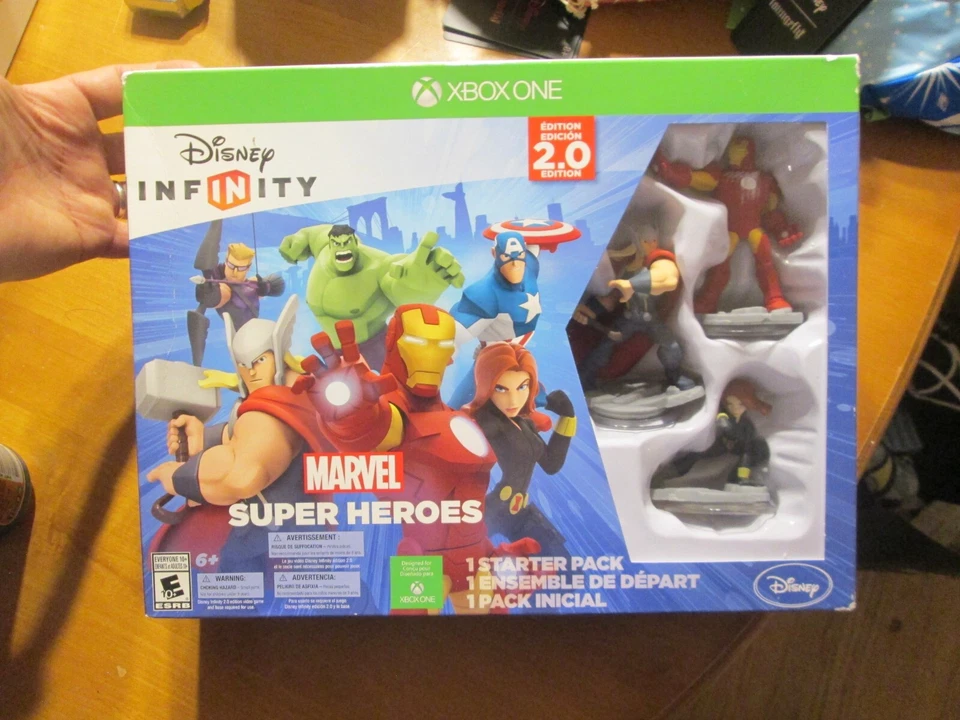 Disney Infinity 2.0 Edition Marvel Super Heroes STARTER PACK XBOX ONE w/ PORTAL