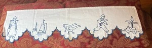 19x5 French shelf trim Blue embroidery embroidered kitchen vintage fabric Dutch - Picture 1 of 5