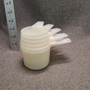 5 tazas medidoras Tupperware de colección transparentes/blancas faltan 1/4 de colección - Imagen 1 de 8